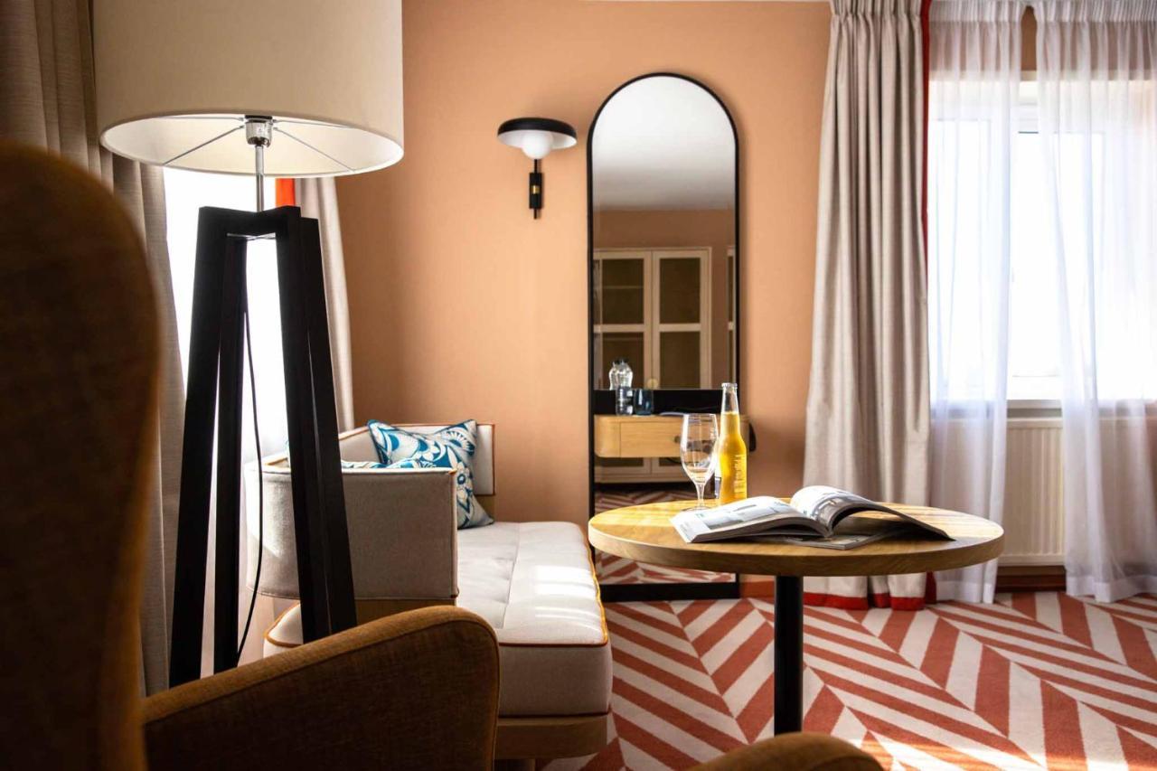 The Relais Cooden Beach And Spa 贝克斯希尔 外观 照片